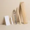 Palillos Desechables Juego de Cuatro Piezas Empaque para Llevar de Papel Kraft Juego de Servilleta de Papel con Palillos para Uso Doméstico y Comercial
