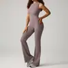 Macacão Esportivo de Yoga com Levantamento de Bumbum Estilo Europeu e Americano para Mulheres, Roupa Casual de Corrida Flare com Lindo Design nas Costas, Roupa Fitness Respirável de Secagem Rápida