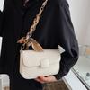 Bolsa de Ombro Moda Atacado Cor Doce para Axila Feminina Verão 2022 Nova Bolsa de Ombro com Corrente Bolsa Transversal Estilo Ocidental Simples