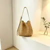 Bolsa Tote Tecida Vazada de Design Exclusivo para Mulheres Outono e Inverno 2026 Bolsa Grande para o Dia a Dia Versátil Bolsa de Ombro Transversal