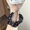 Cordão de Pulso para Celular Estilo Chanel Scrunchie Corrente de Celular Alça de Celular Antifurto Europeia Cordão com Fivela Dupla