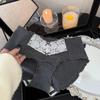 8856 Estilo Barroco Francés Nuevo Estilo Japonés Encaje de Oreja de Madera Algodón Ropa Interior de Cintura Media para Niñas Ropa Interior Amigable con la Piel de la Cadera