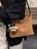 Bolso de Tejido Transfronterizo Retro Mate de Gran Capacidad para Mujer Modelo Nuevo 2026 Versátil para Viajes Diarios Bolso Bandolera Underarm Tipo Cubo