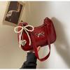 Bolso Pequeño Exquisito de Alta Gama para Mujer 2025 Nuevo Bolso Bandolera Versátil de Moda Popular Bolso de Hombro Único Sobaco