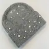 Moda Otoño e Invierno Conejo de Piel de Perla Cálido Versátil Gorro de Punto para Mujer Nuevo Pequeño Estilo Chanel para Exteriores Resistente al Frío Protección para los Oídos Gorro