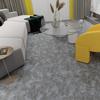 Os Azulejos de Piso de PVC com Padrão de Pedra são Autoadesivos, Antiderrapantes e Resistentes ao Desgaste, e Podem Ser Colocados Diretamente em Pisos de Cimento. o Revestimento de Piso de Plástico é à Prova d'Água