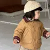 Chaqueta de Algodón Acolchada con Diamantes Retro para Niños de Invierno Abrigo de Algodón con Puños a Cuadros Contrastantes para Bebé Ropa Exterior Holgada para Niñas Otoño Invierno