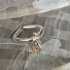 Anillo de Botella con Cinta Estilo Ins para Mujer, Simple y de Alta Gama, Elegante con Circonita Microincrustada, Apertura Inteligente y Anillo Ajustable