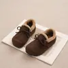 Sapatos de menina, sapatos infantis de algodão, nova coleção outono/inverno 2026, sola macia, algodão de camada dupla, fofos, para bebês meninas, estilo Birkenstock, atacado