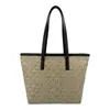 Bolsa de Ombro Única com Estampa Vintage de Grande Capacidade Bolsa de Mão para o Trabalho Versátil Bolsa Tote Moderna Europeia e Americana para Mulheres