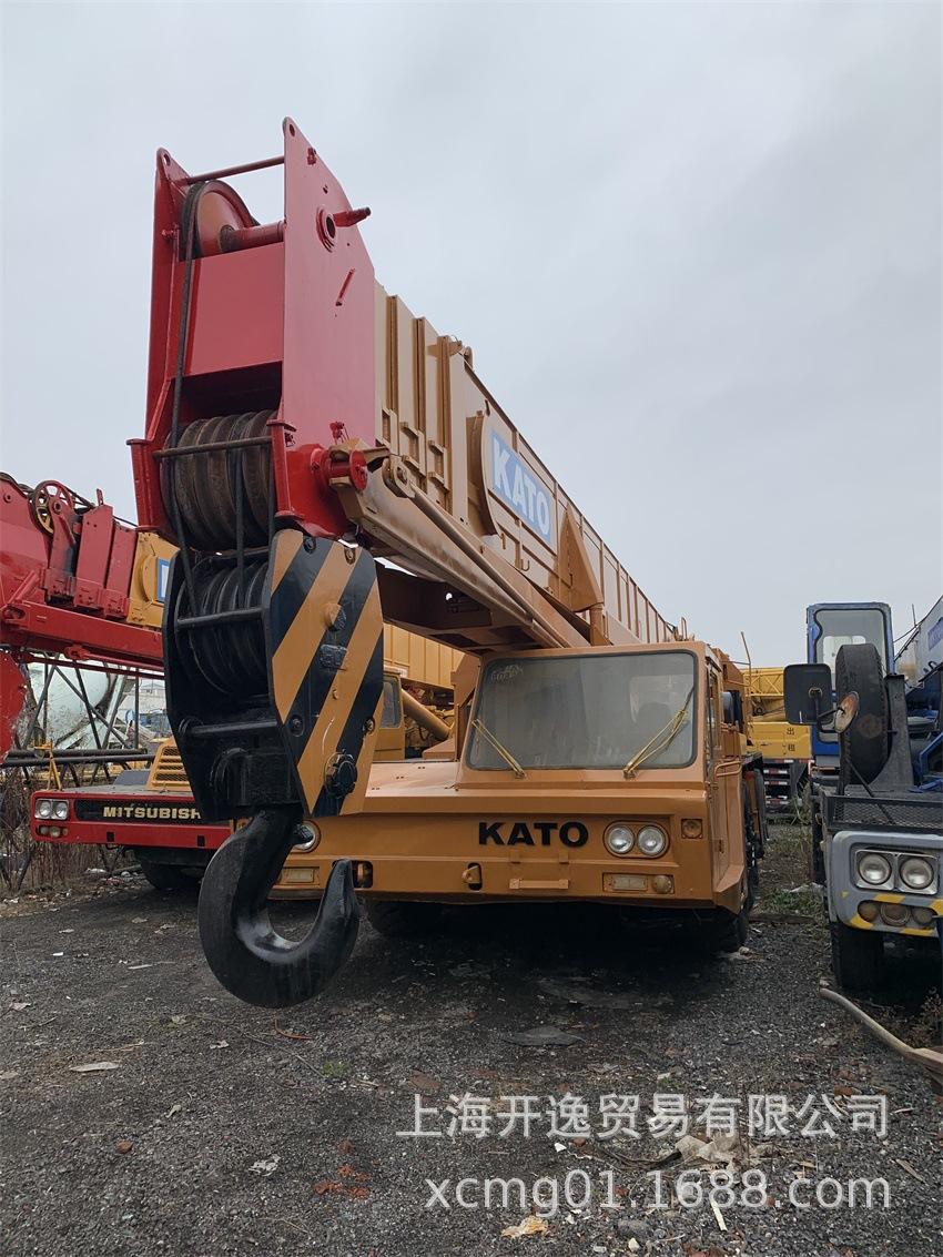 80 ton kato crane (1)