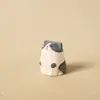 Llavero colgante de talla de madera hecha a mano para llaves de coche de gato, colgante para mochila escolar de mascota linda femenina, regalo para novias, venta al por mayor