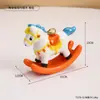 Adorno de Caballo Mecedora de Cerámica que Simboliza Riqueza y Buena Suerte, un Juguete de Escritorio para Aliviar el Estrés, Pequeña Decoración Curativa de Regalo