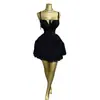 Moda femenina transfronteriza europea y americana otoño 2026 nuevo vestido corto sexy y elegante con tirantes finos y plisados de cintura alta