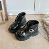 Botas Martin Infantis com Plush Segunda Camada de Algodão 2026 Outono/Inverno Novo Estilo Botas Curtas Quentes para Meninas Botas Estilosas de Princesa Botas para Meninos
