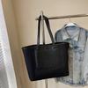 Bolsa de Gran Capacidad para Mujer 2026 Primavera y Verano Nuevo Estilo Retro Diseño de Nicho Bolso de Hombro Único Cruzado Bolso Tote Texturizado para el Trabajo