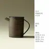 Juego de té de cerámica gruesa vidriada con detalles dorados, que incluye un cuenco con tapa de cerámica, una taza de té, una tetera con asa lateral y una taza de maestro, así como un cuenco para matcha