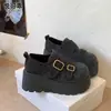 Mocasines de Cuero Genuino Talla Pequeña Suela Gruesa Hebilla Aumentadora de Altura Zapatos Individuales para Mujer Otoño 2026 Nuevos Zapatos Birkenstock Zapatos de Conducir