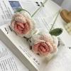 Flor de estambre tejida a mano producto terminado con pétalos puntiagudos hacia afuera, flor de rosa tejida, regalo para cumpleaños y Navidad, flor realista de ganchillo