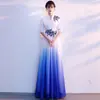 Traje de Performance para Coral 2026 Vestido Azul com Gradiente de Verão de Manga Meia Mão Elegante e de Alto Padrão Longo
