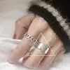 Anillo Minimalista de Hip-Hop Abierto Simple con Números Romanos Anillo de Nicho Ins Retro Anillo de Hexagrama Trenzado Personalizado