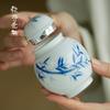 Latas de té de bambú pintadas a mano en azul y blanco de porcelana blanca Mi Yan, recipientes pequeños para almacenar té para el hogar, latas selladas portátiles de tamaño pequeño de estilo japonés