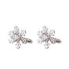 Clip para Oreja de Copo de Nieve Sin Perforación Clip para Hueso de la Oreja de Mujer 2025 Nuevo Aretes de Flores Nicho de Lujo Accesible de Alta Gama Trendy Aretes