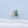 Set de tres piezas de perlas de agua dulce naturales Pendientes Anillo Colgante Collar Diseño de Mariposa y Abulón Gama Alta Venta al por Mayor