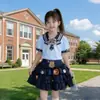 Conjunto de Ropa de Verano Estilo Preppy para Niñas, Disfraz de Policía Conejo de Moda para Niños, Conjunto de Dos Piezas Falda de Pastel Estilo JK para Niña Pequeña