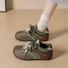 Tênis de treino alemães planos, antiderrapantes, versáteis, novo design color-block estilo coreano 2026, cadarços duplos, leves, sola macia, confortáveis para usar o dia todo, tênis casuais