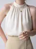 Camisola de seda texturizada estilo francés con cuello halter para mujer, moda de alta gama con un elegante diseño de hombro cut-out, top sin mangas adecuado para usar debajo de un blazer.