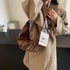Nuevo Bolso de Cuerno Otoño e Invierno 2025 para Mujer Bolso de Hombro Brillante de Alta Gama Gran Capacidad Retro para Viajes Diarios Bolso Cruzado Tipo Empanada