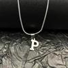 Joyas de Acero Dorado de Venta Caliente de Amazon Estilo Europeo y Americano Colgante de 26 Letras Collar de Cadena Hueso de Serpiente Hecho de Acero Inoxidable