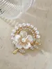 Elegante Broche de Flor Estéreo con Diamantes Estilo Perla, Accesorios de Ropa Pequeña Fragancia de Alta Gama, Ropa de Corsage de Moda