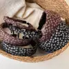 Diadema floral vintage para mujer, diadema ancha de tela Maillard, para realzar la coronilla, peine antideslizante para cubrir el cabello suelto, accesorio para el cabello