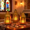 Novo Produto Transfronteiriço: Lanterna de Velas Vazada em Arte de Ferro, Lanterna de Velas Pequenas Esculpida Vintage do Oriente Médio, Ornamento Decorativo, Suporte para Velas