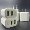 Carregador de tomada com duas portas USB e luz, 5V2.1A, ajustável, adequado para vários adaptadores de celular com luz de carregamento rápido.