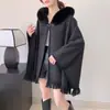 Chal con borlas de estilo callejero europeo y americano para invierno 2026, poliéster, cálido, tejido, con capucha, para mujer, transfronterizo, stock listo