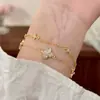 Estilo de Lujo Ligero Transfronterizo, Versátil y de Gama Alta, Pulsera de Doble Capa con Trébol de la Suerte Incrustado con Circonitas, Joyería de Diseño de Nicho Simple y a la Moda