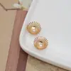 Novo Suporte de Flor Oco DIY Galvanizado Tampa de Flor Acessórios de Grampo de Cabelo Estilo Antigo Coração de Flor Pequeno Material para Grampo de Cabelo Fabricante Atacado