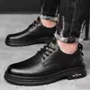Nuevos Zapatos de Hombre Primavera 2026, Zapatos Martin Retro de Suela Gruesa de Caña Baja, Versátiles Zapatos de Cuero Estilo Británico para Ropa Casual de Trabajo