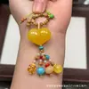 Cera de Abeja de Segunda Generación Varios Estilos Oso Bolsa de Queso Colgante Llavero DIY Exquisito Adorno de Joyería