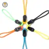 Tiradores de cremallera personalizados de forma de diamante, moldeados por inyección, de colores, cordones desmontables para bolsas y ropa de exterior, venta al por mayor desde el fabricante
