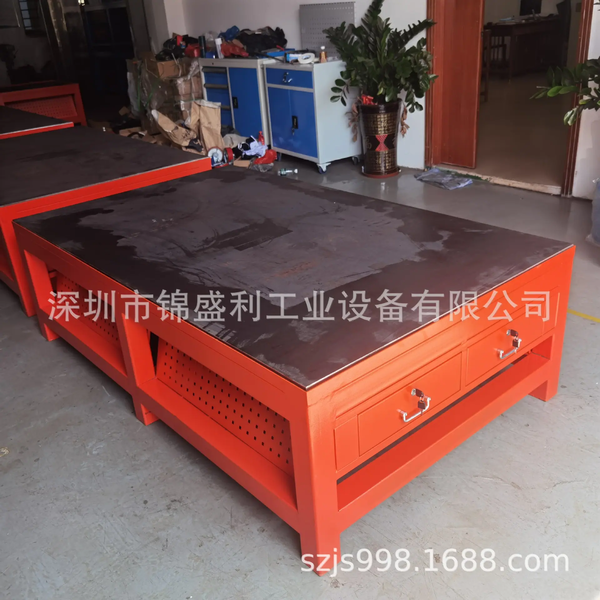 重型模具台4