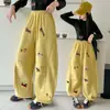 Pantalones de chándal con dobladillo curvo para niña, Primavera y Otoño 2026, Estilo Nuevo, Versátiles, Bordados, Pierna Ancha, Moda Otoñal para Niños, Pantalones Deportivos
