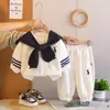 Ropa para Niños Traje de Manga Larga para Niños Estilo Nuevo Ropa Guapa para Bebés y Niños Conjunto de Dos Piezas 1-3-5 Años Estilo Primavera y Otoño