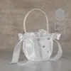 Estilo Occidental Boda Dama de las Flores Esparciendo Flores Novia Lazo de Encaje Soñador Romántico Cesta de Flores Hecha a Mano