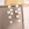 Brincos Elegantes de Cacho de Uva com Pérolas em Estilo Francês, Doces e Fashion, com um Toque de Luxo, Design Único, Brincos Versáteis