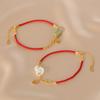 Pulsera Tejida de Cuerda Roja con Eslabones Anillados Vintage para Mujer, Jade Hetian Azul y Blanco, Diseño de Hebilla Segura, Sensación de Colgante Xiaofu