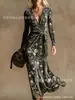 Vestido de punto de manga larga con cuello en V de estilo nuevo transfronterizo con elementos de impresión digital 3D, falda de moda y personalizada entallada a la cintura para mujer